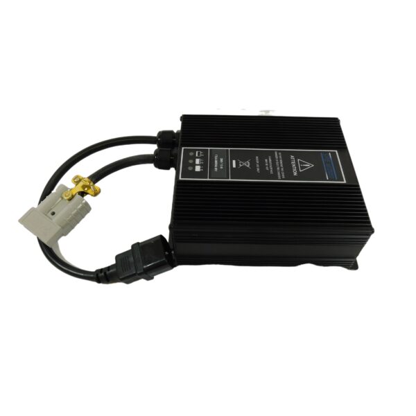 SPE CBHD1 12V 10A Charger